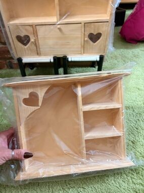 Wooden Mini Shelf Organizer with Heart Cutouts - Natural Wood